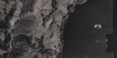 A space craft can be
completely 3D - Close Encounters of the Fifth Kind