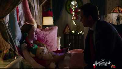 A spiral!
Marvelous. - Christmas at the Palace