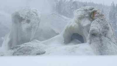 A stunning array
of more than 10,000 features. - Epic Yellowstone
