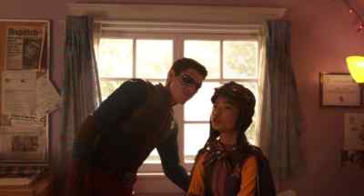 "A superhero
always answers the call." - Henry Danger: The Movie