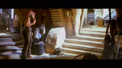 A t-14 hyperdrive generator. - Star Wars: Episode I   The Phantom Menace