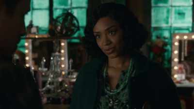 A theatre like this - Frankie Drake Mysteries