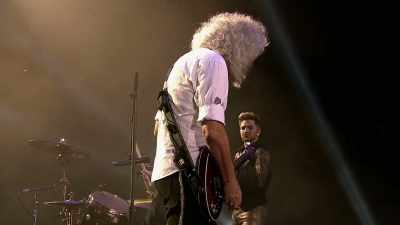 ♪ A thin moon me
In a smoke-screen sky - The Show Must Go On: The Queen + Adam Lambert Story