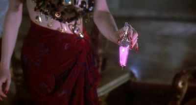 A touch of magic - Death Becomes Her