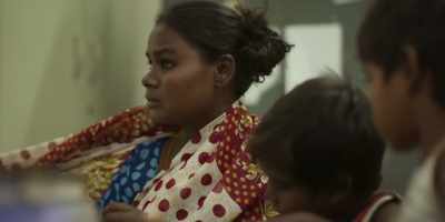 A tug on my sari woke me up. - Crime Stories: India Detectives