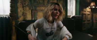 A waitress. Look, it doesn’t
matter. Your thing failed. - Jolt