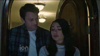 A watched sky never snows? - A Wedding for Christmas