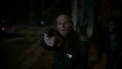 - Aaaah!
- Sam! - Will Trent