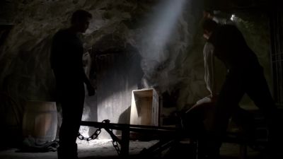 Aah! Aah! - The Vampire Diaries