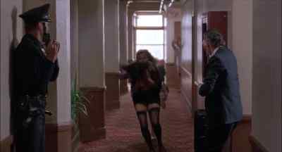 AAH! - National Lampoon's Loaded Weapon 1