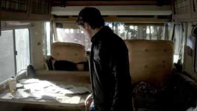 Aah! Unh! - The Vampire Diaries