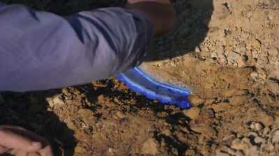 Aaron: GOOD NEWS RIGHT NOW, - Dino Hunters
