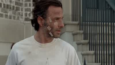 Aaron: What's he doing? - The Walking Dead