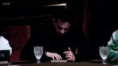- Aaron. Uh, I'm sorry.
- Uh, can you give me a second? - The Traitors
