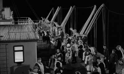 Abandon ship! - A Night to Remember