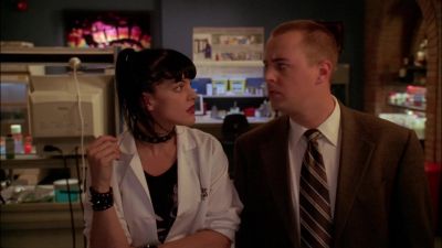 ABBY:
If somebody's
controlling Kody, - NCIS