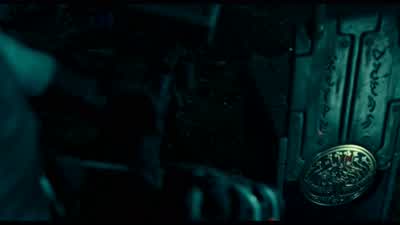 Abe, what have you got? - Hellboy II: The Golden Army