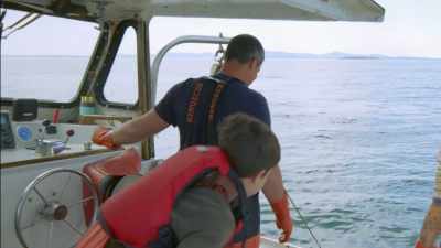 ABEL: You getting nervous
with no lobsters? - Restaurants at the End of the World