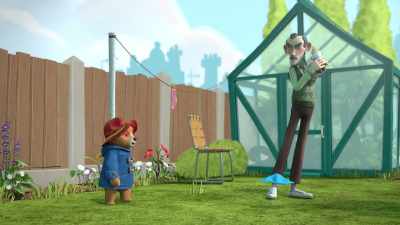 -About this hugging business.
-Bear, how did you get in here? - The Adventures of Paddington