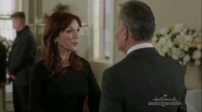 - About the wedding,
I owe you an apology - Aurora Teagarden Mysteries: An Inheritance to Die For