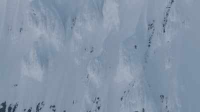 Absolutely awake,
absolutely alive. - The Alpinist