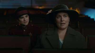 Absolutely comfortable - Frankie Drake Mysteries