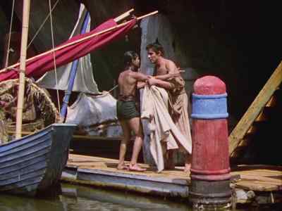- Abu, where is she?
- She's with him -Jaffar-on the ship. - The Thief of Bagdad