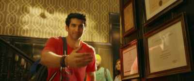 Ac“ . - Ok Jaanu