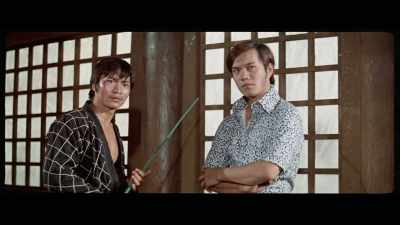 'According to Dan,
Bruce thought the chain sticks - The Final Game of Death