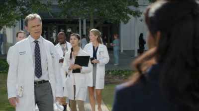 According to the Chinese
government, no doctor - The Resident
