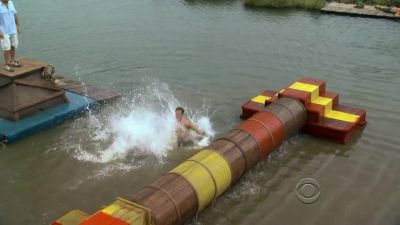 Ace na água primeiro! - Survivor