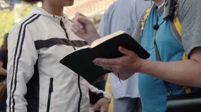 Acesta este motivul pentru care - American Gospel: Christ Alone