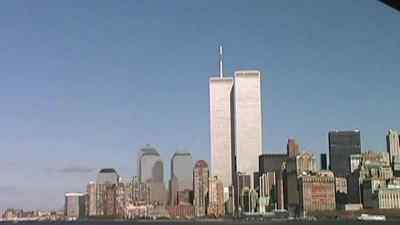Aceste clădiri au fost înfășurate în oțel - 9/11: The Day the World Stood Still