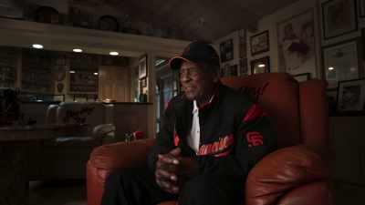 Acho que tinha 274, mas foi bom. - Say Hey, Willie Mays!