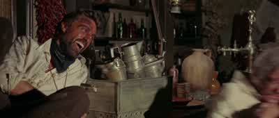 - Acqua! - Presto con l'acqua! - A Fistful of Dollars