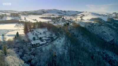 Across the country... - Wales: Land of the Wild
