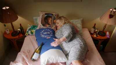 Acting like a lady, - The Guest Book