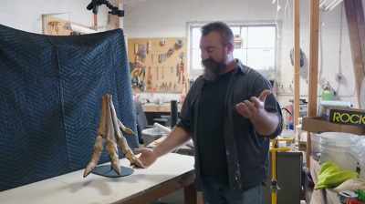 ACTUAL, COMPLETE
SPINOSAUR FEET -- - Dino Hunters