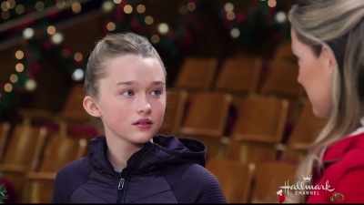 Actually, your dad wanted us
to make Christmas cookies, - Christmas at the Palace