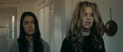 - Actually, do you have a laptop
that we could use? - Grimcutty