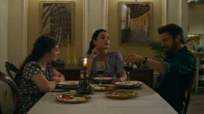 Actually, we have
a wonderful dinner - The Groomsmen: Last Dance