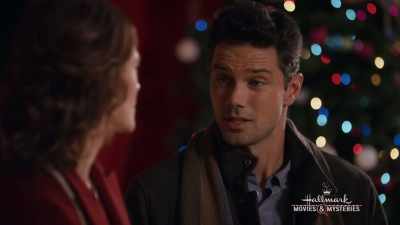 Actually, I didn't go
to the city to run errands. - Hope at Christmas