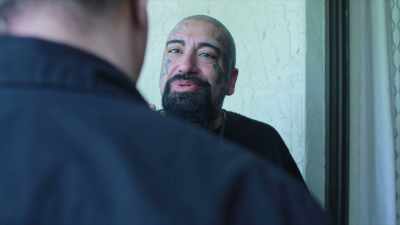 Actually, I think it kind
of suits me, doesn't it? - Mexican Connection