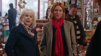 Actually, Shawn is going to be
in New York for Christmas - Christmas with the Campbells