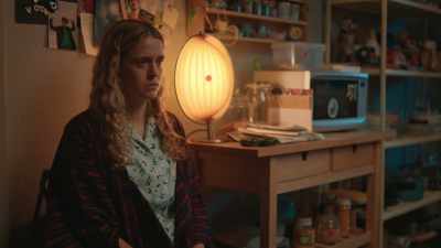 Actually, she's my best friend,
and she's really cool, - Extraordinary