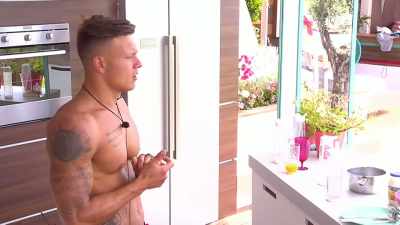Adam didn't tell me yesterday - Love Island