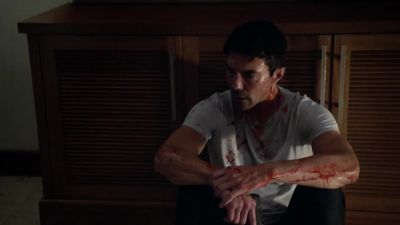 Adam. Hey. You all right? - Hawaii Five-O