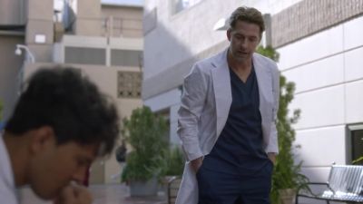 Adams, you okay? - Grey's Anatomy