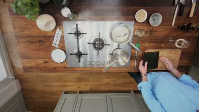 Add water to five sheets
of nori seaweed, - James May: Oh Cook!