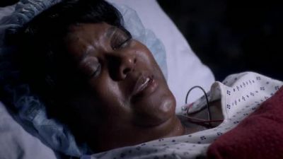 - Adele.
- It was a boy. - Grey's Anatomy